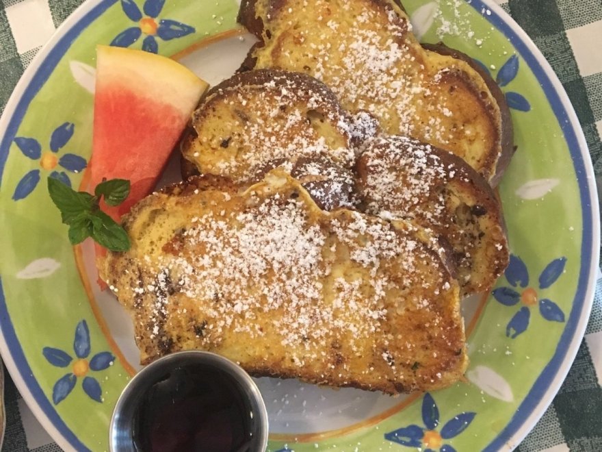 Lizzie's Cafe & Bistro 142nd St.