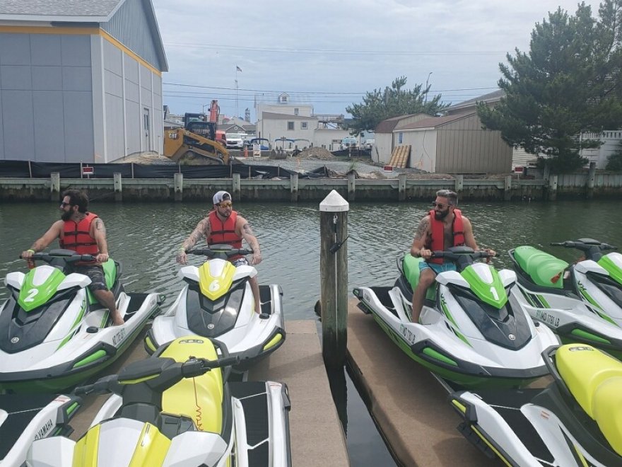 Bayside Boat Rentals & Jet Ski Rentals