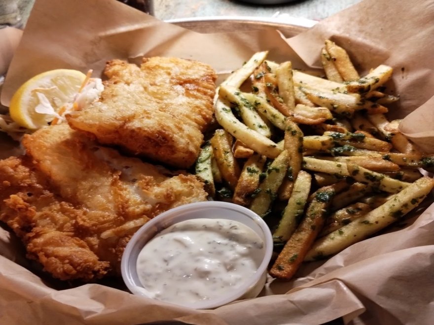 Tailchasers Restaurant & Dock Bar