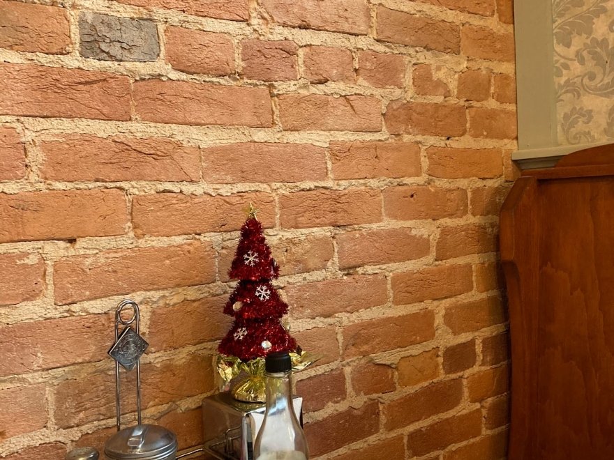 Gilbert's Provisions